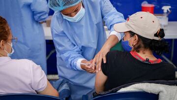 Vacunación contra el COVID-19 en Bogotá.