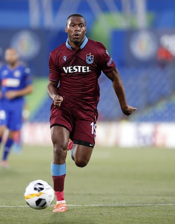 Delantero último equipo Trabzonspor sin contrato desde el 02/03/2020. Valor de mercado 8,00 mill. €