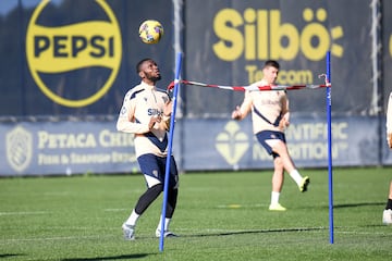 08/01/25 CADIZ CF ENTRENAMIENTO 
KOUAME