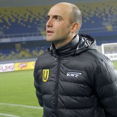 Bozán da las claves del sorpresivo liderato del Campanil