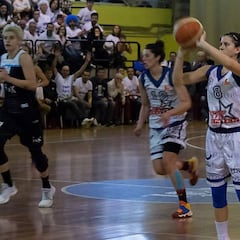 Patricia Cabrera, en el concurso de triples de la Supercopa ACB