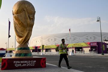 Las calles de Doha ya están listas y lucen de gala para el comienzo del Mundial de Qatar el próximo 20 de noviembre.
