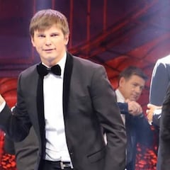 El exfutbolista Andrey Arshavin, protagonista en redes por su nuevo look y profesión