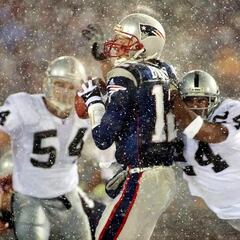 ¿Cómo le fue a Tom Brady en su primer partido de Playoffs? La historia respalda a Drake Maye