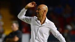 Pako Ayestarán joins Gary Neville's technical team