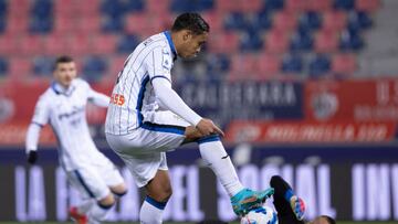 Luis Muriel. titular en victoria de Atalanta ante Bologna en Serie A