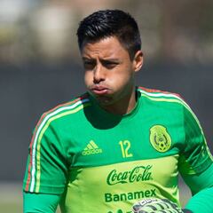 Tri Olímpico inició concentración con Talavera como novedad