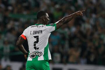 Nacional - Racing, ida de octavos de final de Copa Libertadores.