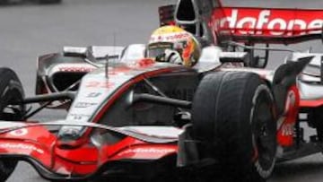 <b>VICTORIA Y LIDERATO.</b> Lewis Hamilton se hizo con la victoria en el GP de Mónaco y consiguió subirse no sólo a lo más alto del cajón en el podio, sino de la clasificación. Segundo fue Kubica y tercero Massa. Alonso, décimo.