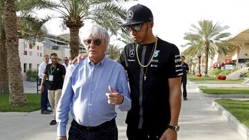 Ecclestone no se cree a Hamilton ni a Mercedes