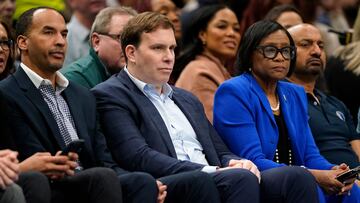 El propietario de los Mavs ataca a Doncic: “Si no tienes ética de trabajo, no puedes jugar en Dallas”