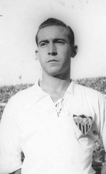 Sevilla (1953-1959). Real Madrid (1959-1962).