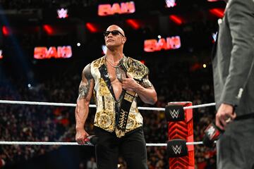 Dwayne Johnson, antes de ser actor, fue 'The Rock', estrella del wrestling, as¨ª que parec¨ªa l¨®gico su paso a estrella de acci¨®n. Su primer ¨¦xito fue 'El rey escorpi¨®n'y el resto, es de sobra conocido: 'Fast & furious', 'San Andreas'... y suma y sigue.
