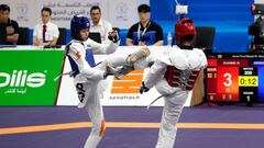 Adriana Cerezo logra la medalla de plata en taekwondo