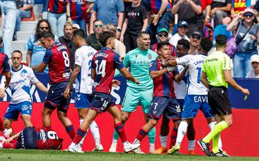 “Ser presidente del Tenerife, aunque sea cinco minutos, es un honor”