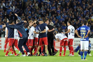 Tigre de Argentina celebra en el estadio El Campín luego de eliminar a Millonarios en la semifinal de 2012.