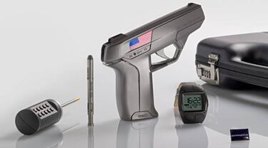 Cómo se piratea una pistola inteligente con un simple iman