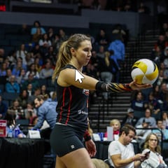 Una asturiana, en la NBA del vóley