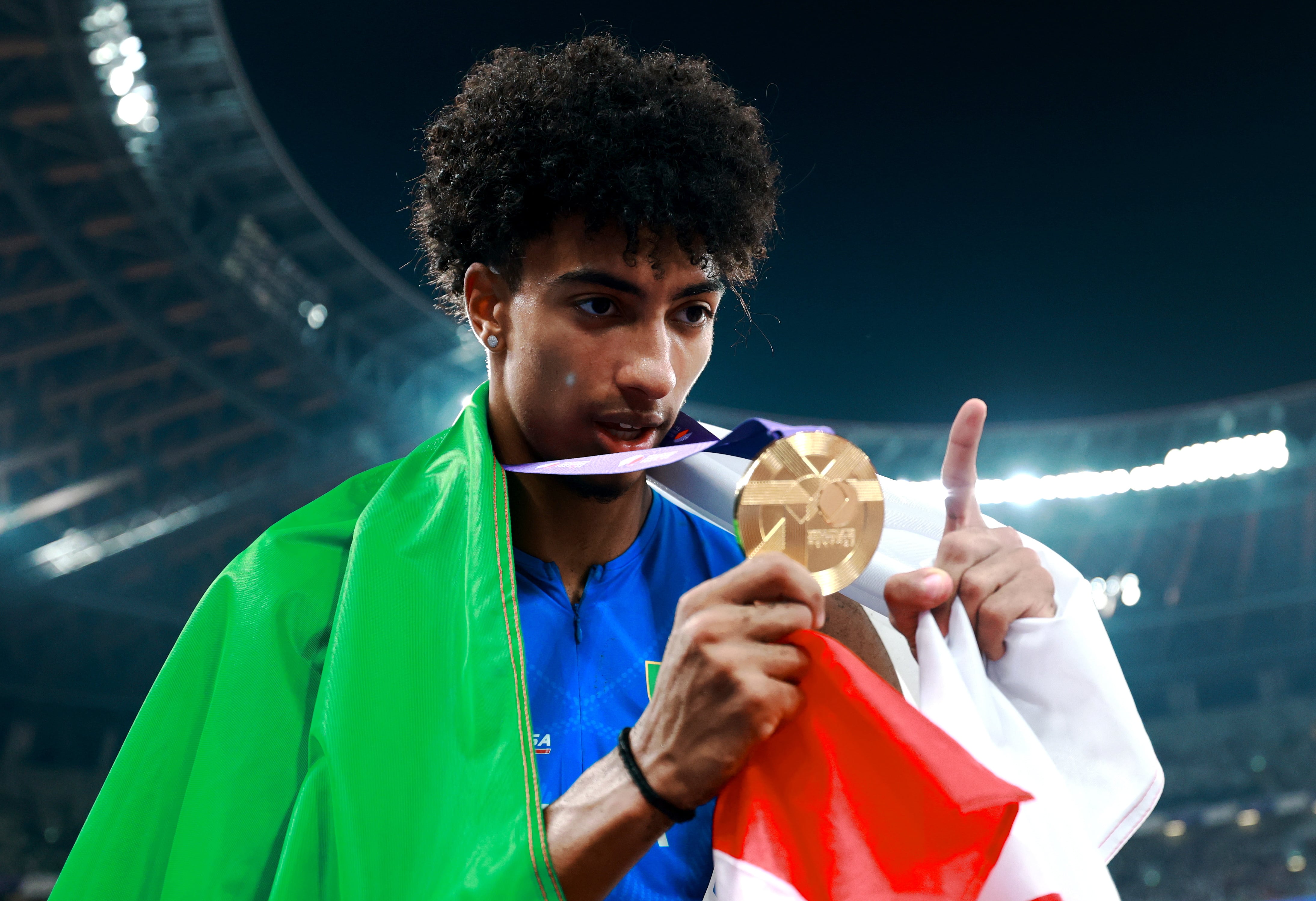 El prodigio de ‘tobillo giratorio’ se convierte en rey y España no va a la coronación