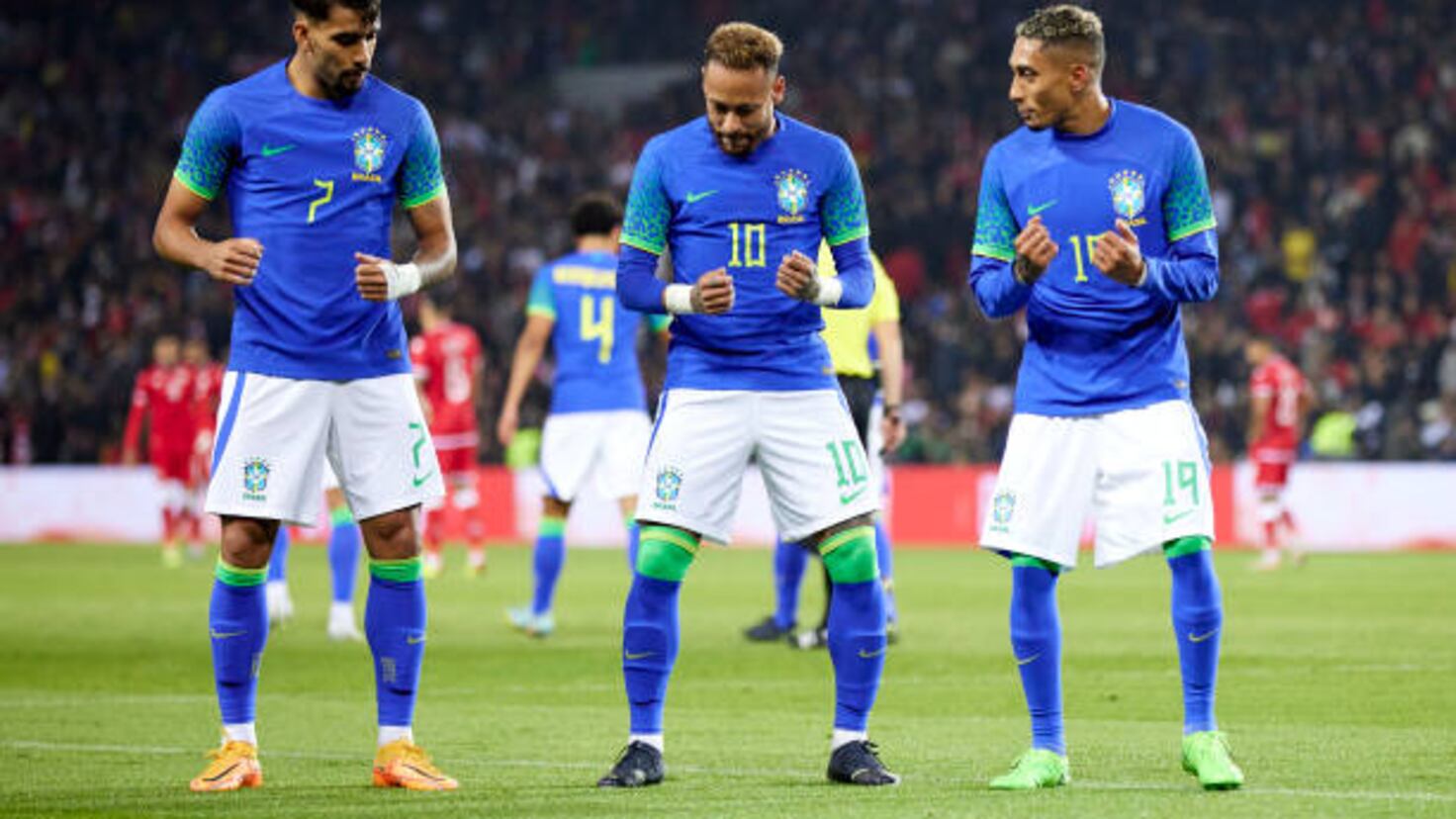 Who is in the top 10 of the FIFA world rankings? - AS USA