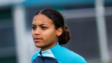 Vicky López, durante un entrenamiento del Barcelona esta temporada.