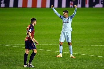 0-4. Álvaro Morata celebró el cuarto gol.