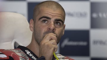 Romano Fenati, en el box del Marinelli Snipers Team durante el Gran Premio de la República Checa en Brno.