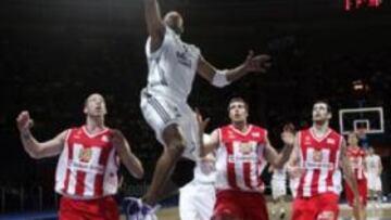 <b>EN BUENA FORMA.</b> En sus últimos partidos en la ULEB ha brillado el alero estadounidense.