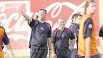 <b>SOLUCIONES. </b>Ferrando no quiere más fallos en su equipo.