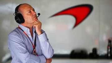 Ron Dennis durante el GP España 2015.