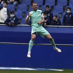 El Huesca quiere quedarse con Ignasi Miquel