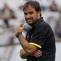 Sierra sorprende y elige al grande de Chile que quiere dirigir