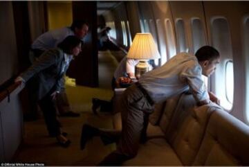 ? Official White House Photo by Pete Souza
https://www.flickr.com/photos/whitehouse/