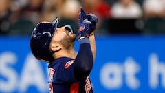 ARLINGTON, TX - SEPTEMBER 5: Jose Altuve #27 of the Houston Astros celebrates after hitting a lead-off home run against the Texas Rangers during the first inning at Globe Life Field on September 5, 2023 in Arlington, Texas.   Ron Jenkins/Getty Images/AFP (Photo by Ron Jenkins / GETTY IMAGES NORTH AMERICA / Getty Images via AFP)