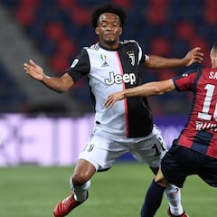 Cuadrado, seguro en defensa en la victoria de Juventus