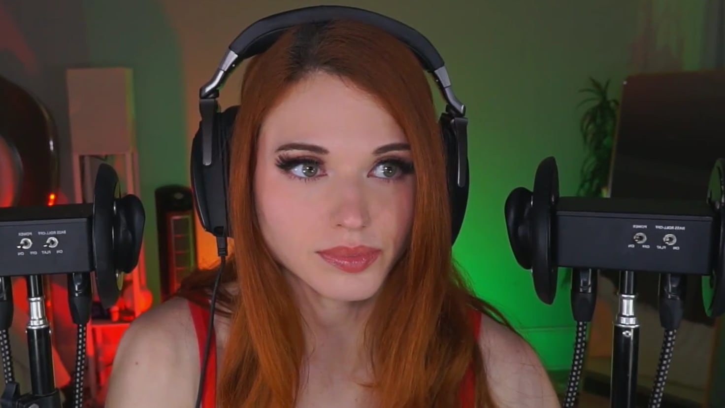 Los motivos por los que Amouranth se ha caído de la Velada del año 3 de Los motivos por los que Amouranth se ha caído de la Velada del año 3 de