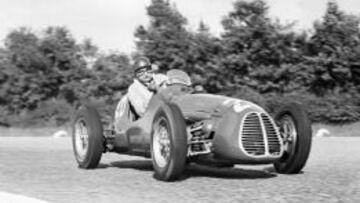 González, al volante de un Maserati, su escudería tras dejar Ferrari.