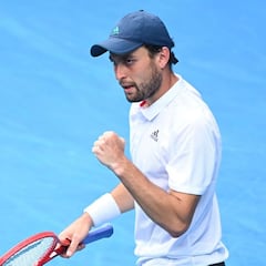 Karatsev y otras 'rara avis' en el Open de Australia