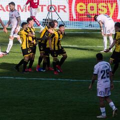 El Vial sorprende y elimina a la U de la Copa Chile