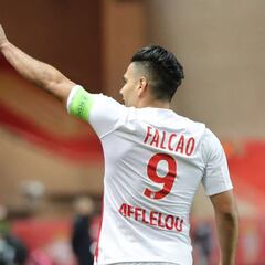 Milan descartaría la opción de Radamel Falcao García