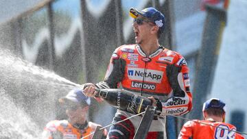 Jorge Lorenzo en el podio de Austria.