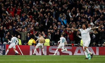 1-3. Cristiano Ronaldo celebró el gol de la clasificación.