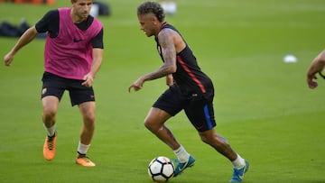 Real Madrid vs Barcelona team news: Neymar starts in Miami