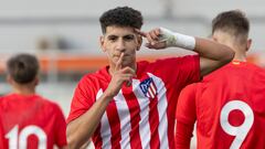 Rayane Belaid celebra un gol al Celtic.