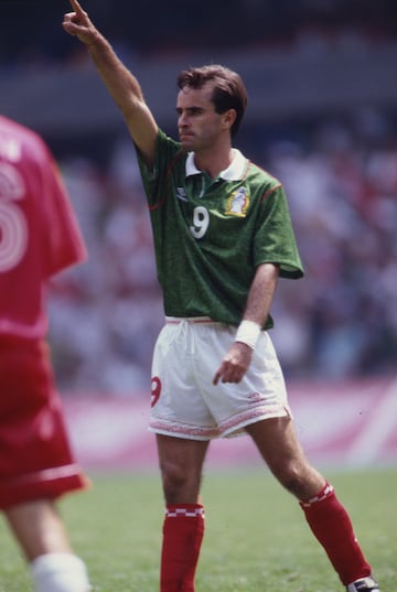 El ahora directivo del futbol mexicano tuvo una Copa Oro 1993 de ensueño donde le anotó un doblete a Canadá y tres más a Jamaica, hecho que lo colocó entre los mejores artilleros del Tri en el certamen