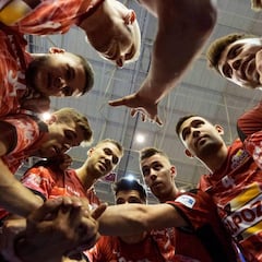 Murcia se moviliza para hacer a ElPozo campeón