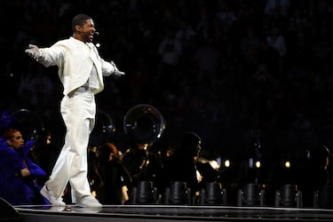 This was Justin Bieber’s message to Usher after the Super Bowl