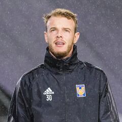 Miguel Ortega: El jugar contra Tigres es casi el partido del torneo para Chivas