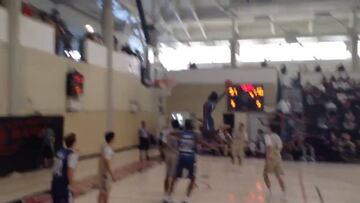 Awesome slam-dunk takes the internet by storm