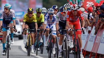 Lucha por la victoria en la 11ª etapa de la pasada edición de la Vuelta ciclista a España.